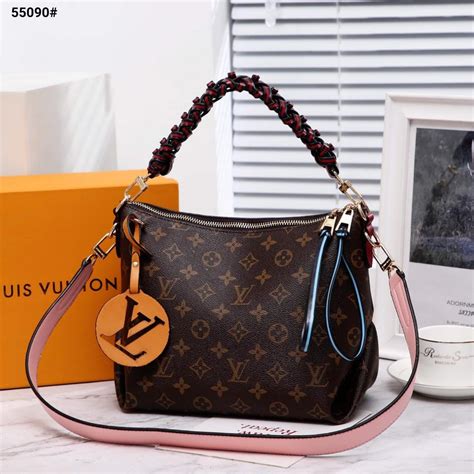 Tas Louis Vuitton 